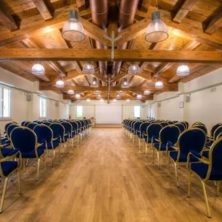 杜卡德尔蒙特费尔特罗酒店 酒店 4*