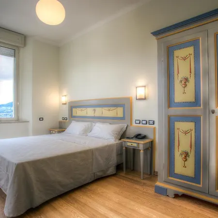 Il Duca Del Montefeltro Hotel