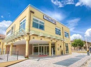 Il Duca Del Montefeltro Hotel 4*