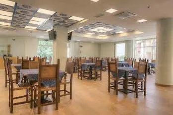 杜卡德尔蒙特费尔特罗酒店 酒店 彭纳比利